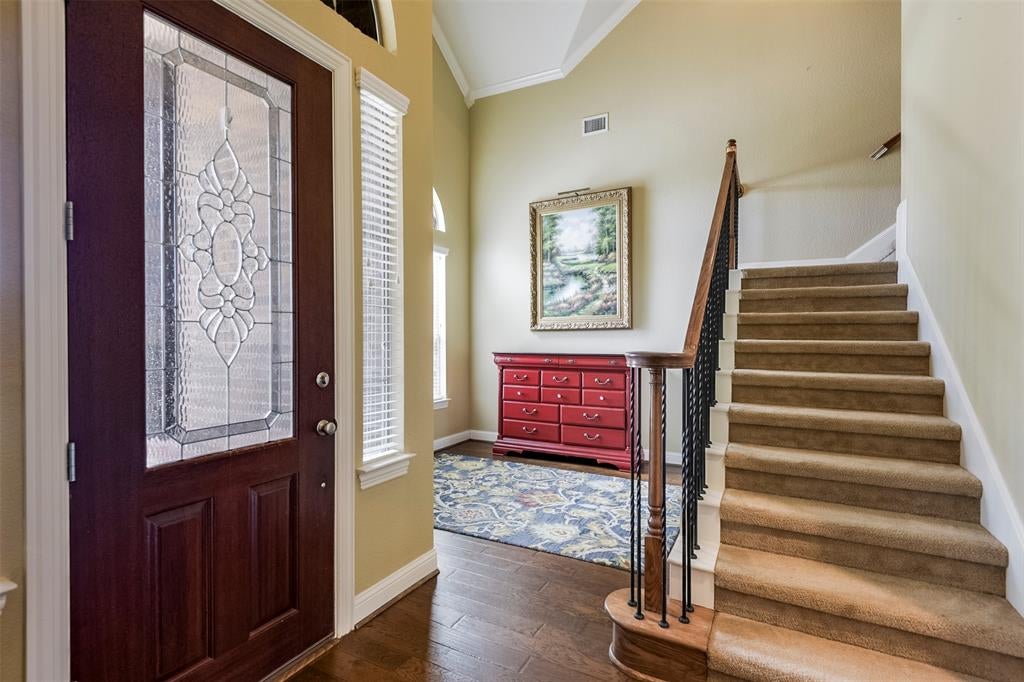 3006 Redcliff Lane