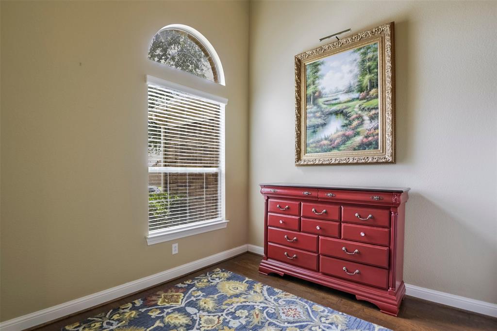 3006 Redcliff Lane