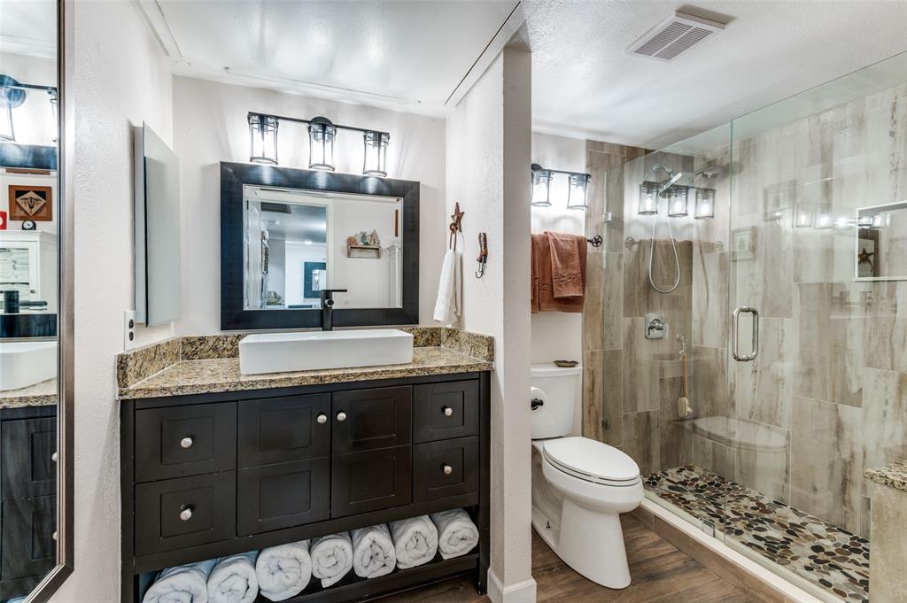 River Oaks Condos - Residential