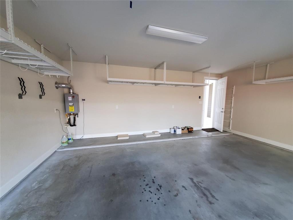 Raiford Crossing Ph 2 - Residential Lease