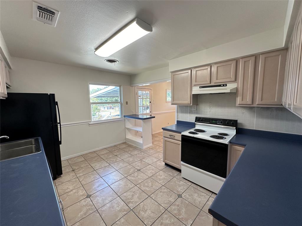 Hurst Terrace Addition - Residential Lease