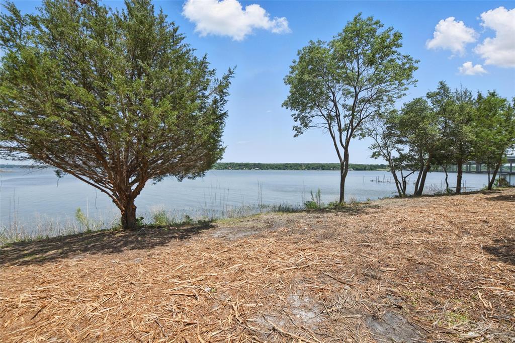 Lake Worth Leases Add - Land