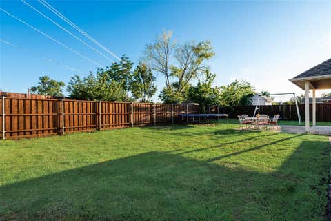 Tiny photo for 609 Acorn Street, Pilot Point, TX 76258 (MLS # 21322967)