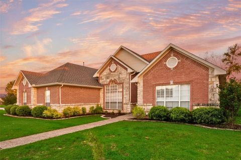 Tiny photo for 609 Acorn Street, Pilot Point, TX 76258 (MLS # 21322967)