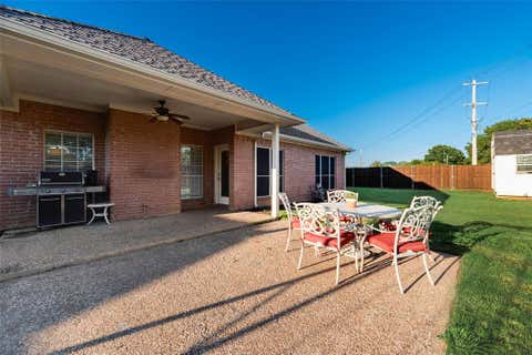 Tiny photo for 609 Acorn Street, Pilot Point, TX 76258 (MLS # 21322967)