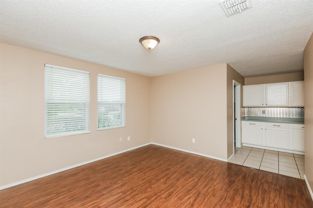 1301 Anna Lea Lane