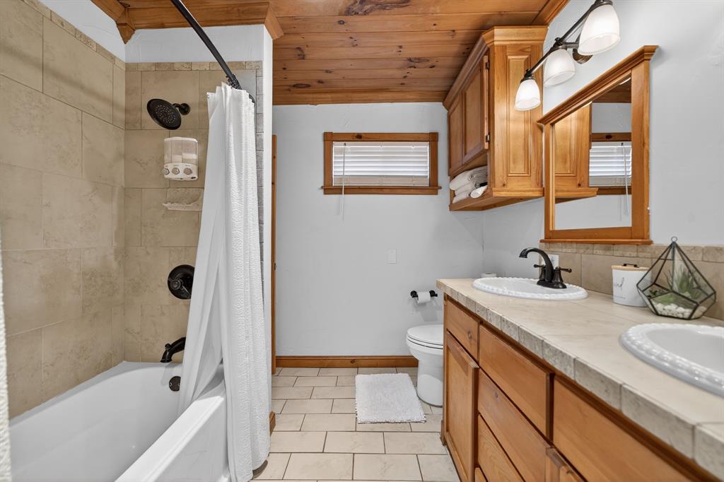 Loon Bay - Residential