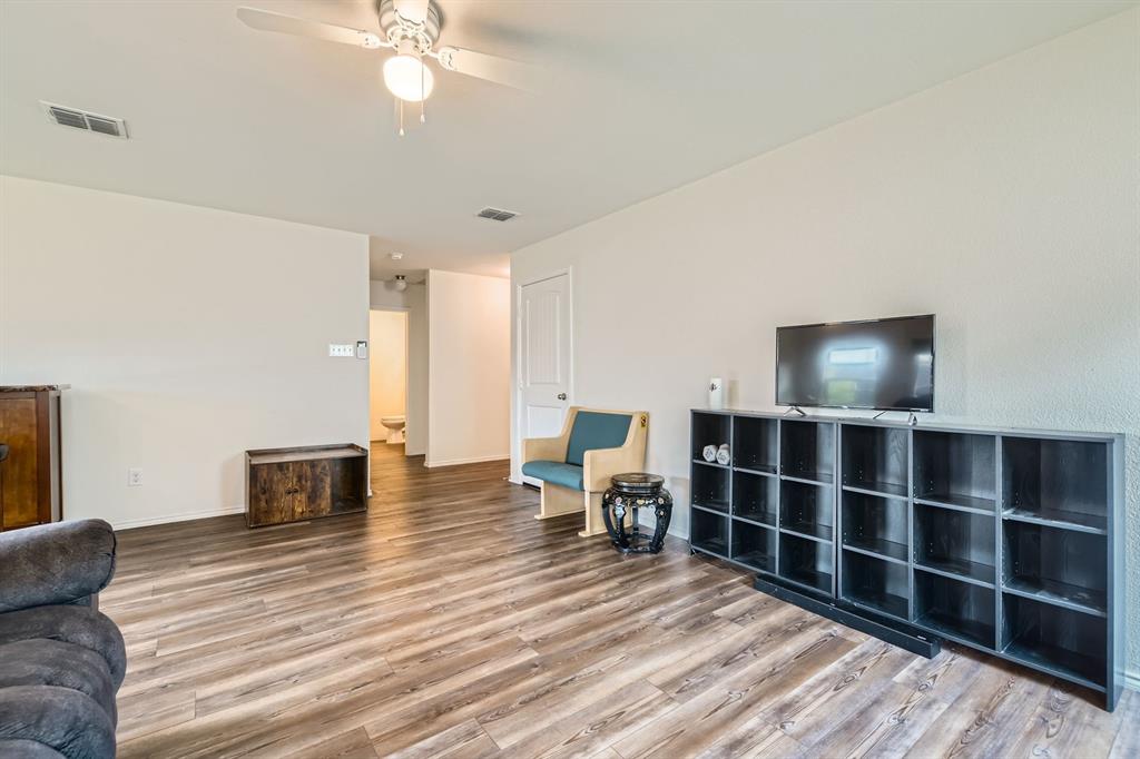 Villas Prairie Crk Add - Residential