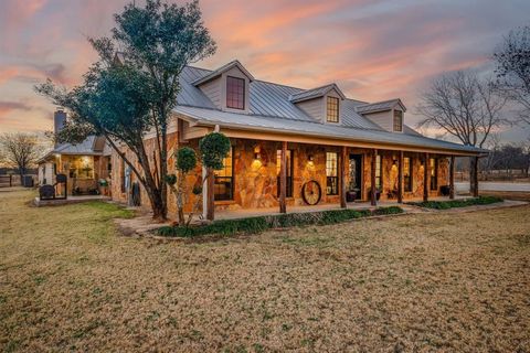 A home in Stephenville