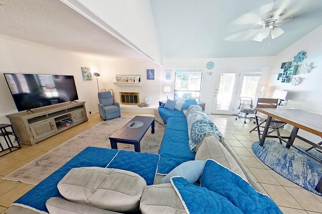 3104 Steeplechase Trail