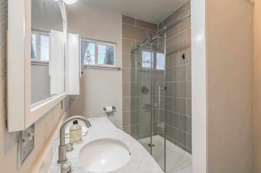 Jacob Wilcox Surv Abs #1716 - Residential Income