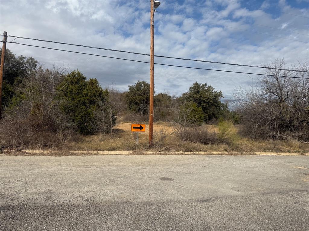 WILLIAM H IRIONS, SURVEY 52, ABSTRACT 537, ACRES 1 - Land