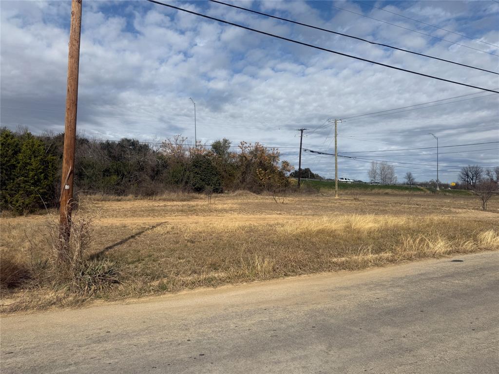 WILLIAM H IRIONS, SURVEY 52, ABSTRACT 537, ACRES 1 - Land