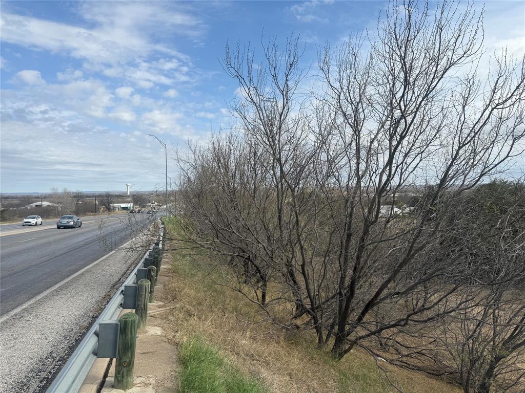 WILLIAM H IRIONS, SURVEY 52, ABSTRACT 537, ACRES 1 - Land