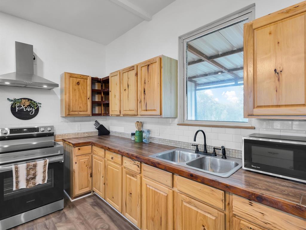 JAMIES VILLAS F-106 - Residential