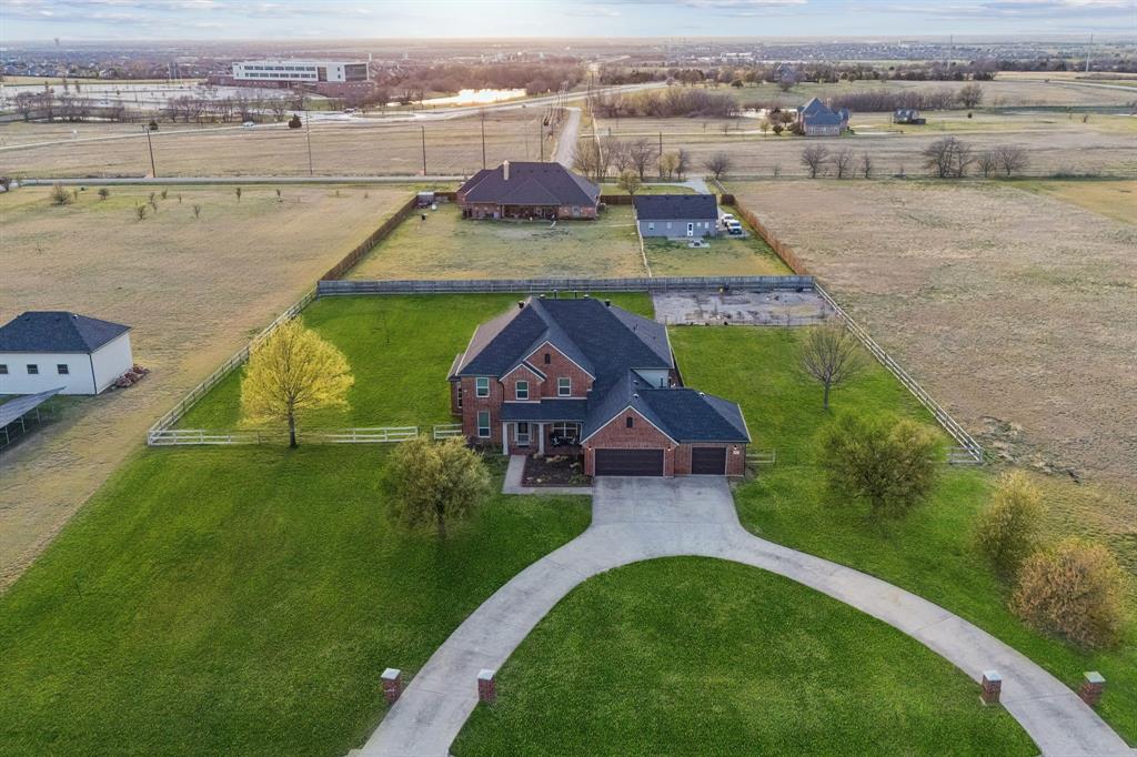 5121 Summerview Lane