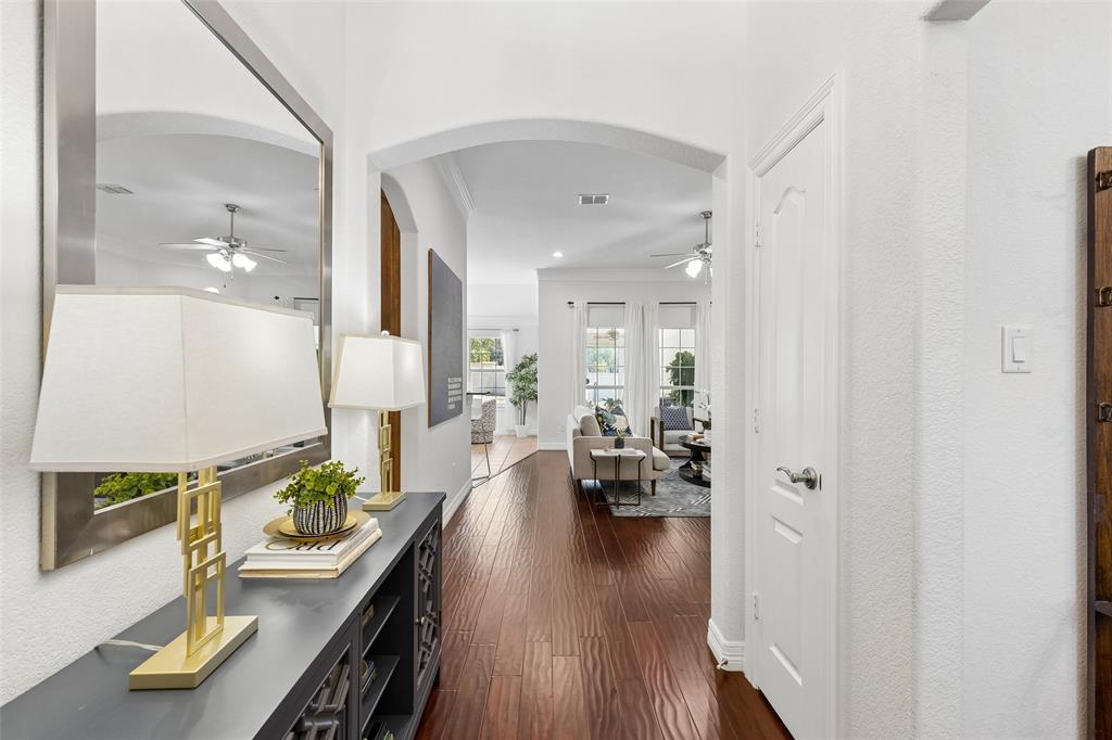 1208 Saddle Trail