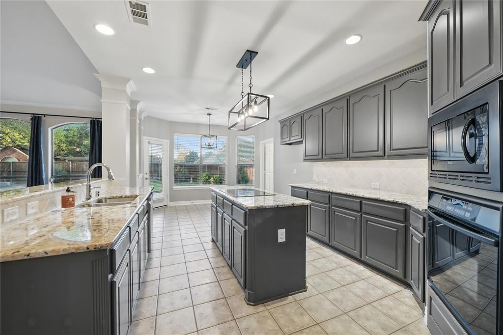 Flower Mound, Texas 75028, United States, 4 Bedrooms Bedrooms, ,4 BathroomsBathrooms,Residential,Pending,100604