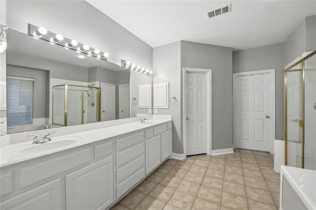 Flower Mound, Texas 75028, United States, 4 Bedrooms Bedrooms, ,4 BathroomsBathrooms,Residential,Pending,100604