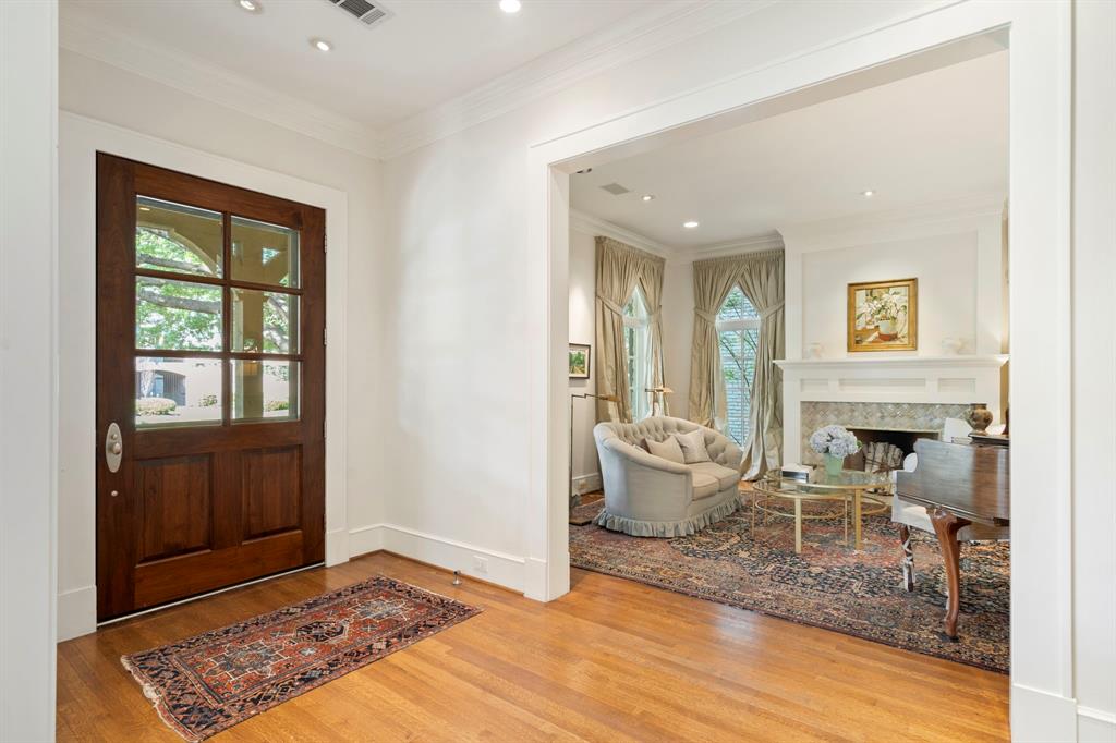 Mount Vernon 01 & 03 - Residential