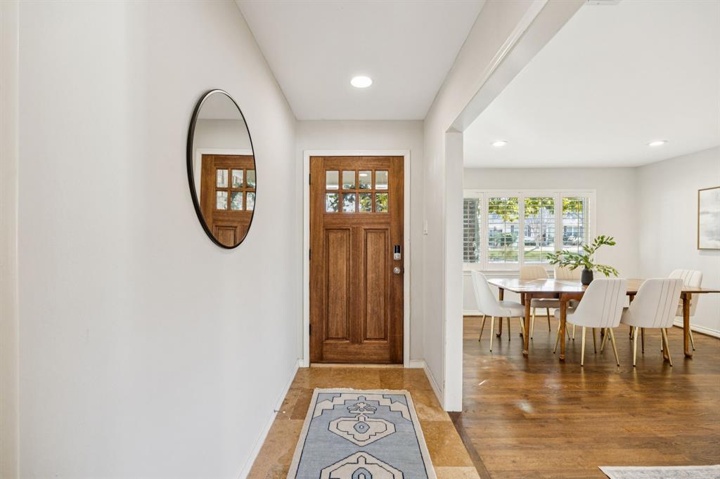 10021 Lanshire Drive