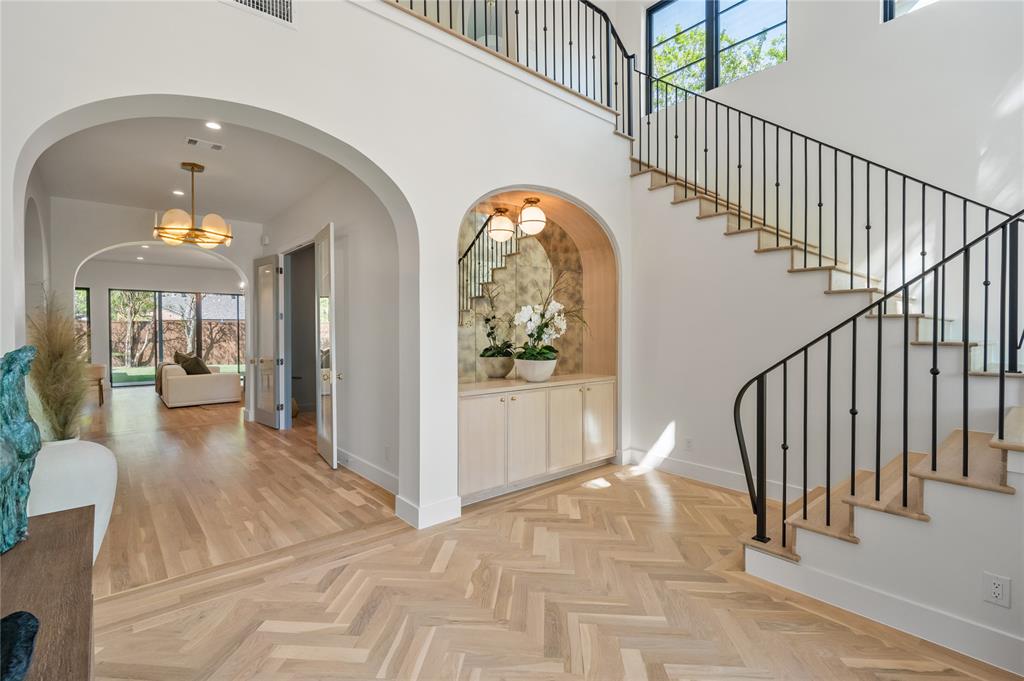 GASTONWOOD 4 - Residential