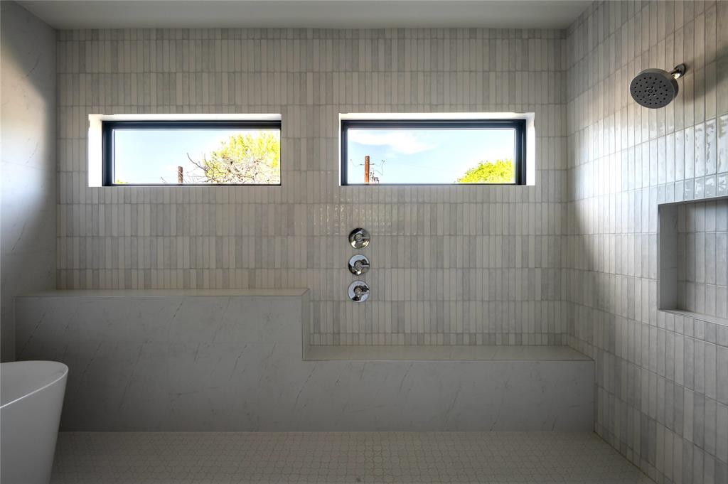 GASTONWOOD 4 - Residential