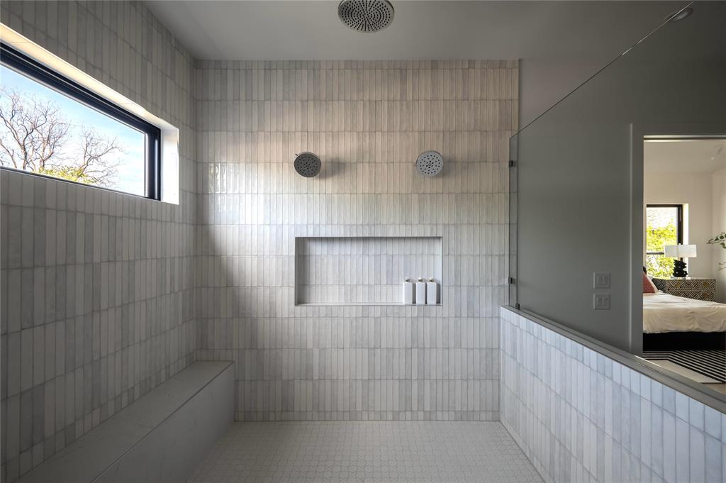 GASTONWOOD 4 - Residential