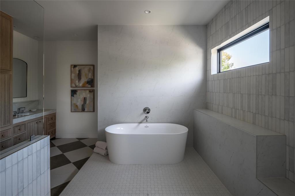 GASTONWOOD 4 - Residential