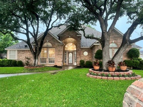 Photo of 7605 Bridlewood Court, North Richland Hills, TX 76182 (MLS # 21280608)