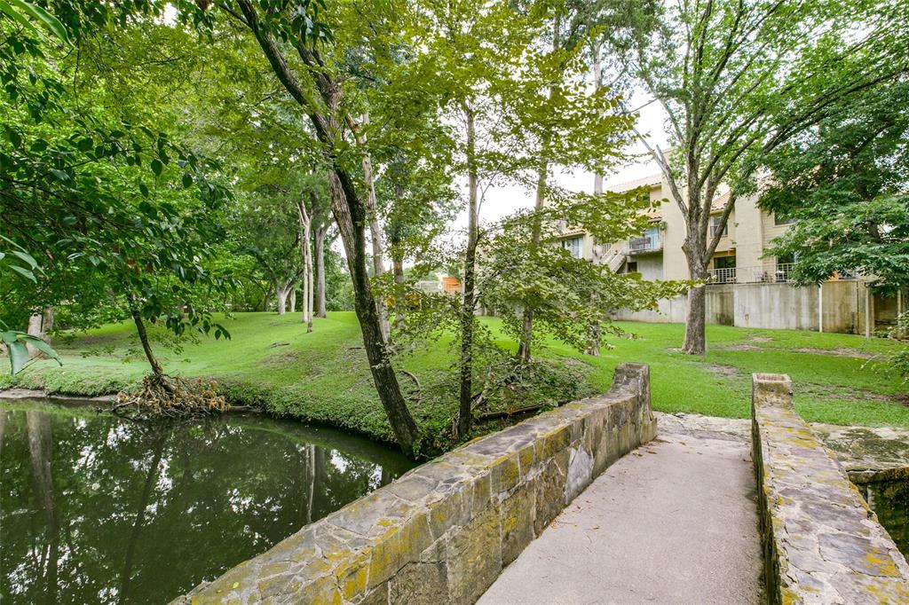 4777 Cedar Springs Road 8Q