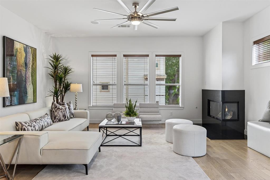 4830 Cedar Springs Road 27