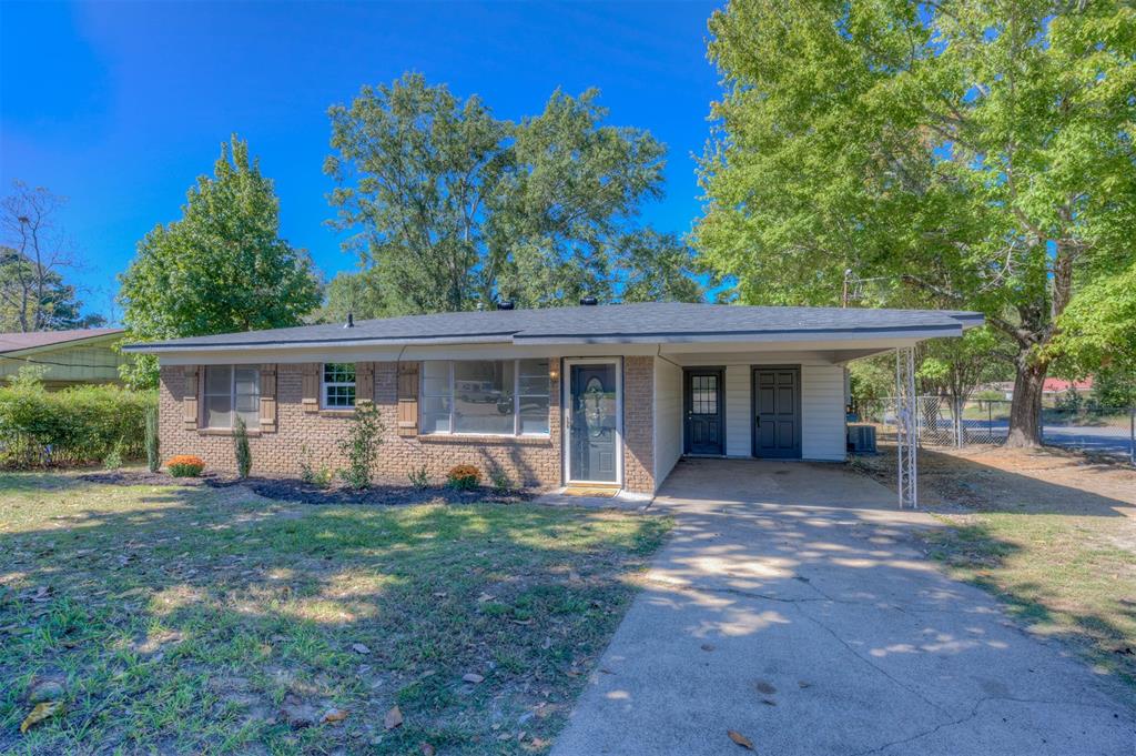 821 Constable Street