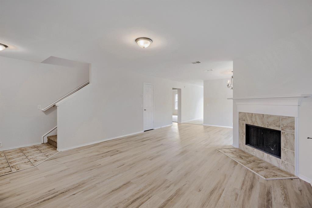 3103 Savoy Court
