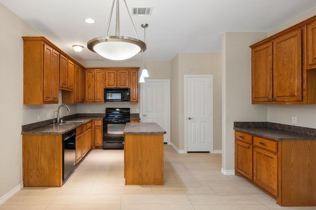 Fox Hollow Estates East - Residential