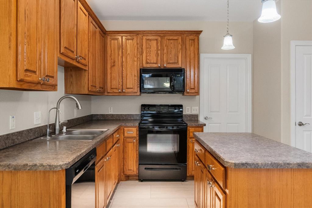 Fox Hollow Estates East - Residential