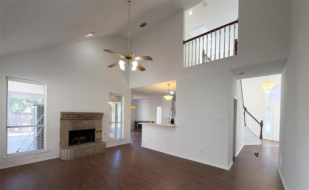 Oaks Of Lake Forest - Residential Lease