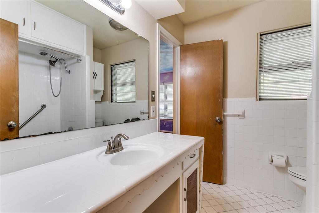 Stevens Park West Rev - Residential Lease