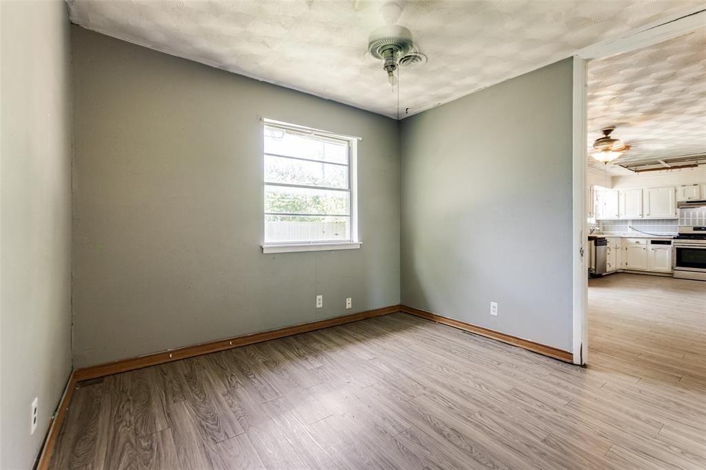 2950 Windmill Lane