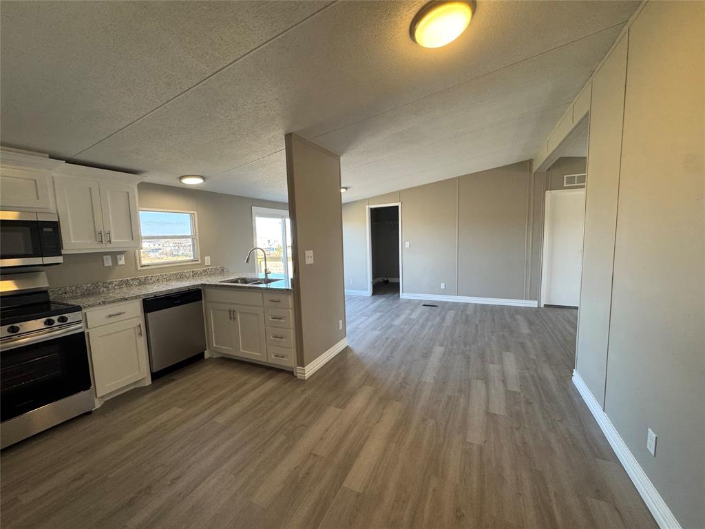 5809 Black Springs Lane