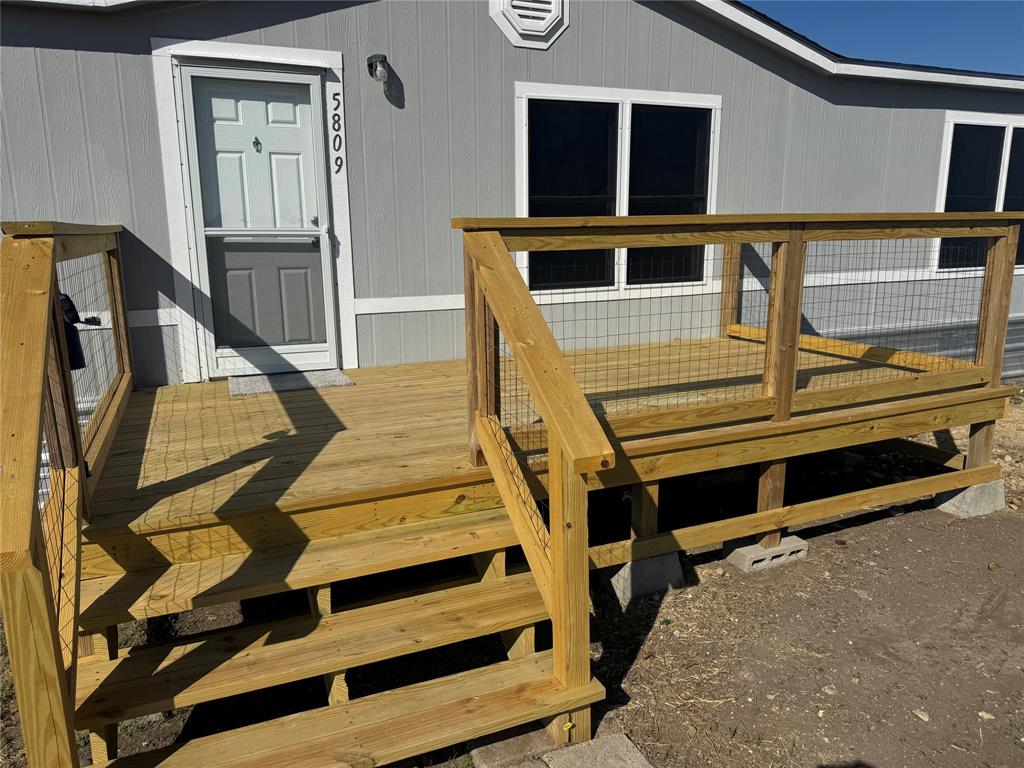 5809 Black Springs Lane