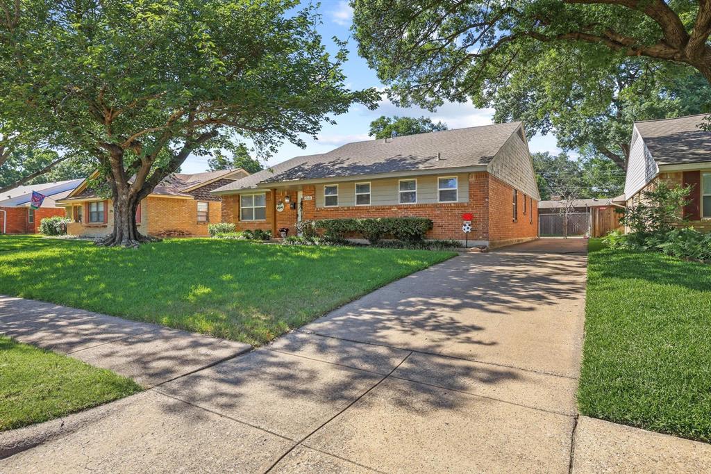 10621 Mapleridge Drive