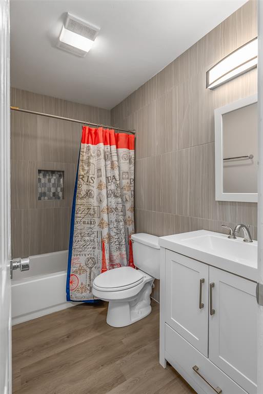 Bossier City, Louisiana 71112, United States, 3 Bedrooms Bedrooms, ,2 BathroomsBathrooms,Residential,Active,190912