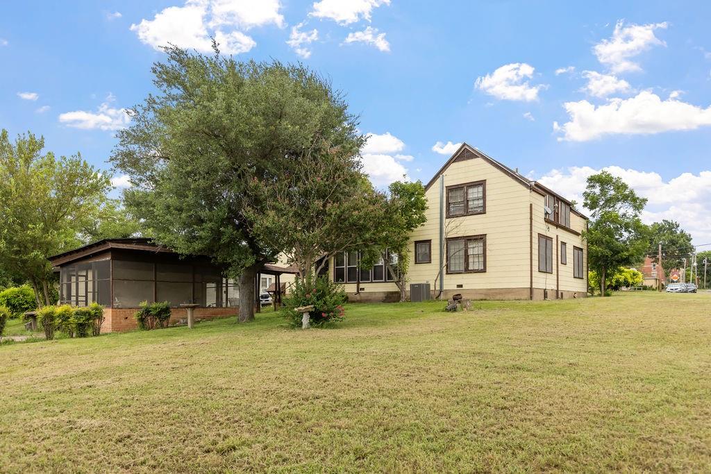 Honey Grove - Residential