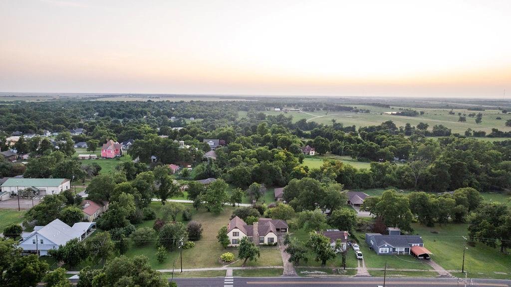 Honey Grove - Residential