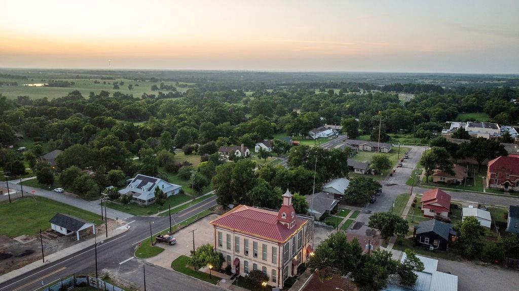 Honey Grove - Residential