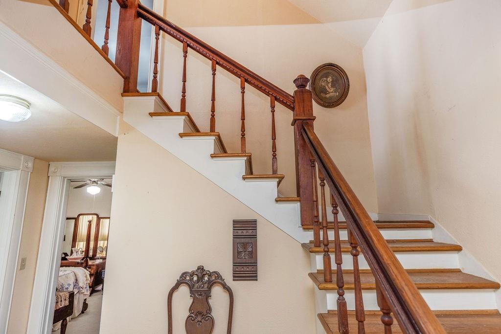 Honey Grove - Residential