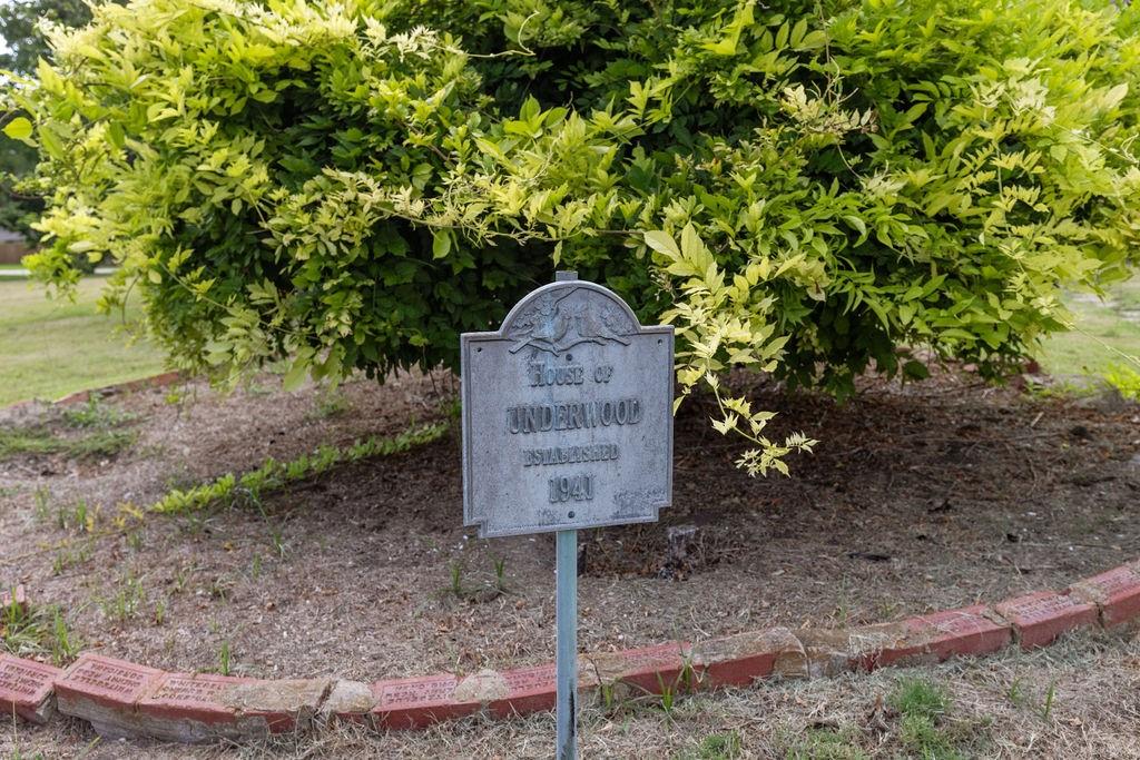 Honey Grove - Residential