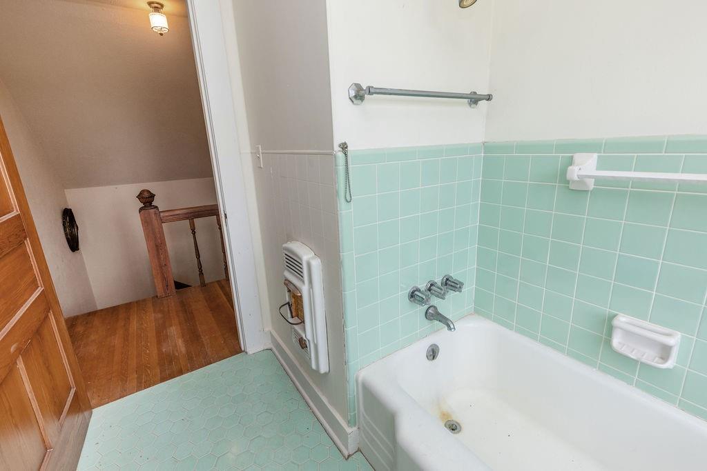 Honey Grove - Residential