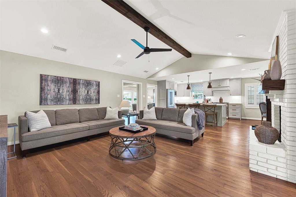2712 Forest Grove Drive